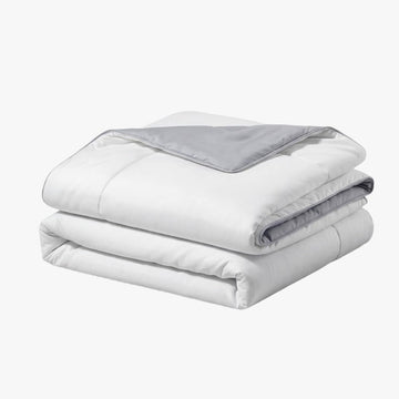 All-Season Silk Comforter, Quilt and Duvet Insert for Hot Sleepers, 100% Silk Fill with 100% Cotton Shell