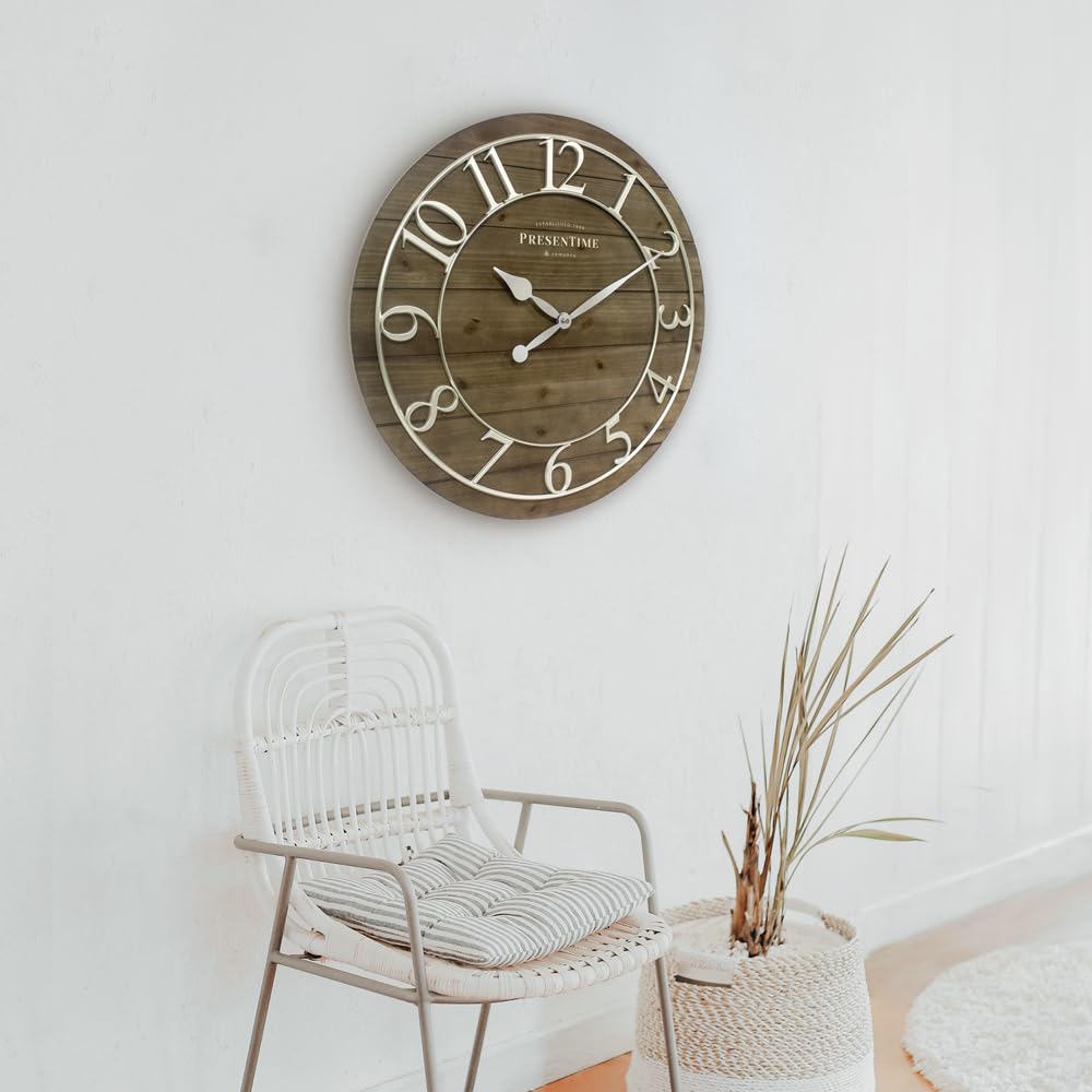 Vintage Farmhouse Shiplap Clock