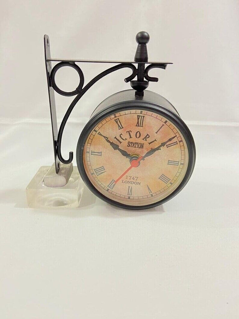 Railway Vintage Double-Sided Wall Clock - Classic Railway Station Style, London Roman Numeral Design, Retro Metal