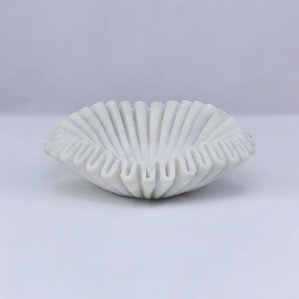 Marble Ruffle Bowl Handcrafted Decorative ScallopBowls - Antique Catchall Jewelry Dish Fruit Organizer (6 inches)