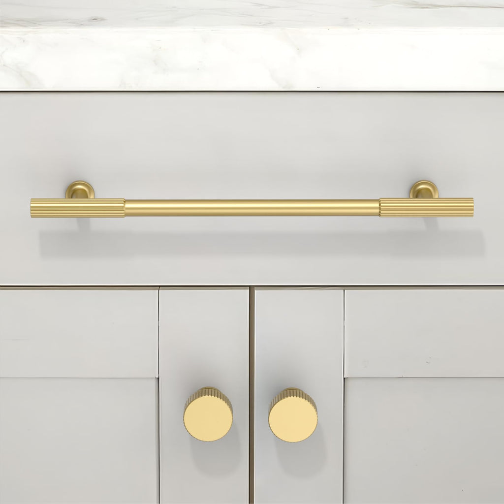 2 Pack Brushed Gold Cabinet Pulls 7.5 Inch(192mm) Kitchen Cabinet Handles Solid Zinc Alloy Cabinet Hardware Drawer