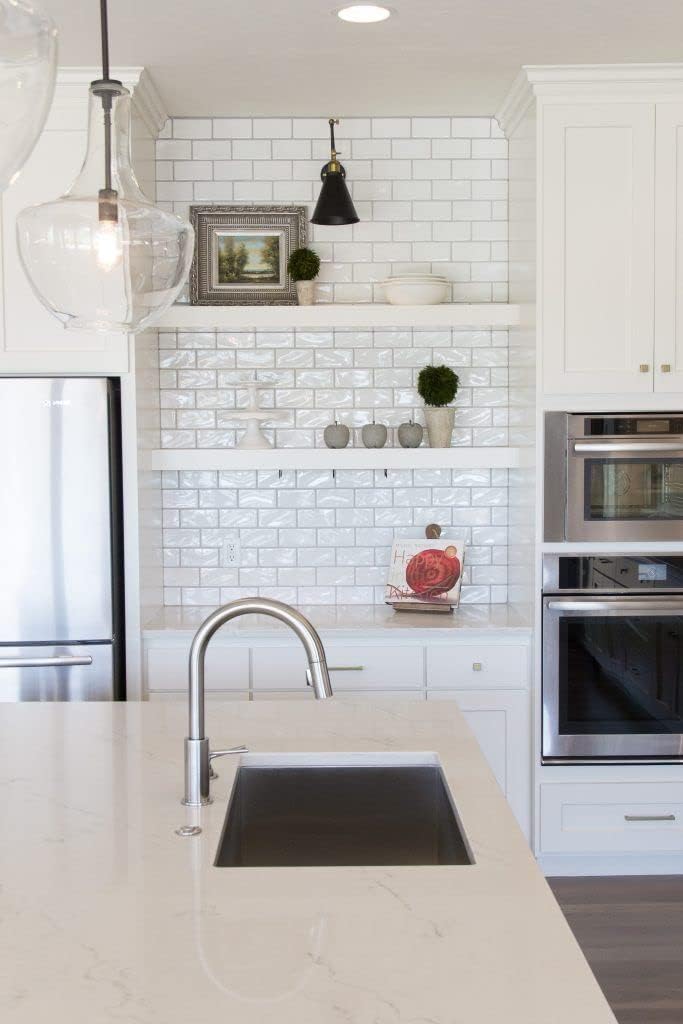3x6 Subway White Hand-Made Look Ceramic Glossy Subway Wall Tile (Irregular Rounded Edges) Backsplash, Bathroom Wall