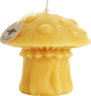 Beeswax Amanita Mushroom Candle, 3.5 x 3in