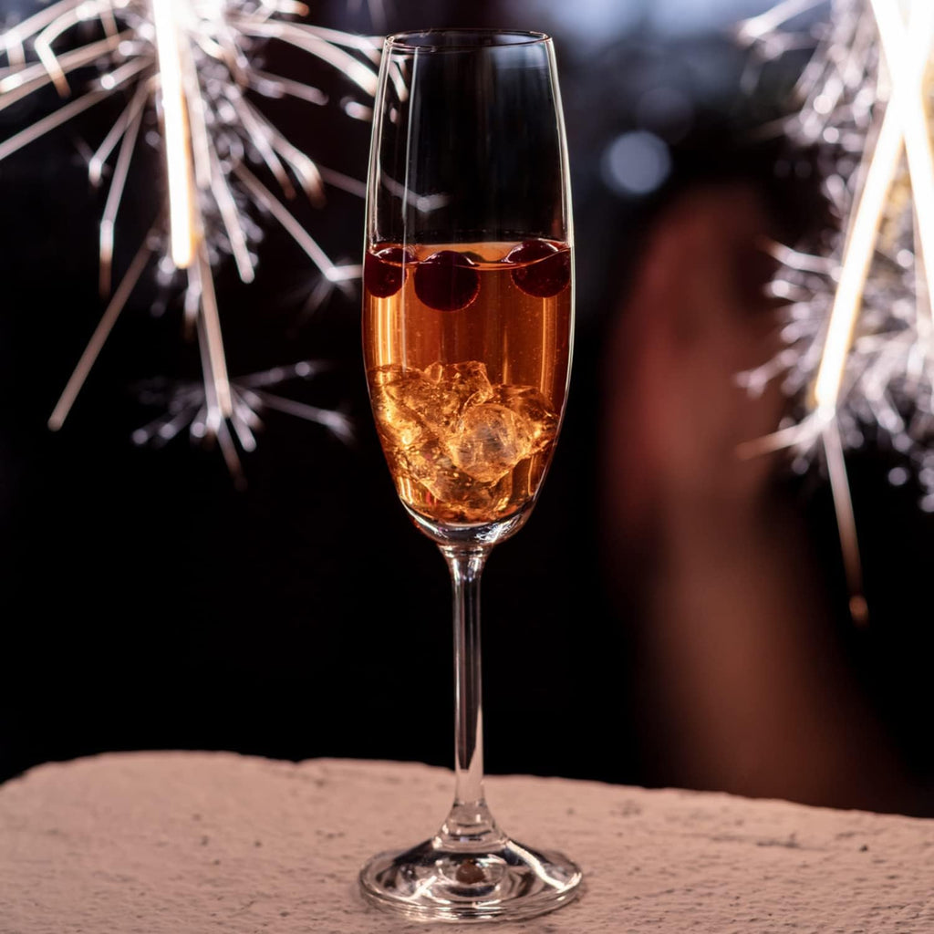 Crystal Champagne Flutes, Set of 6, 6.8 oz, Venezia Collection, Lead-Free Glass, Flutes for Prosecco, Sparkling Wine