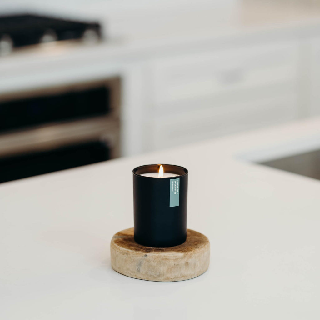 Evergreen & Eucalyptus Scented Candle - 75 Hour Burn