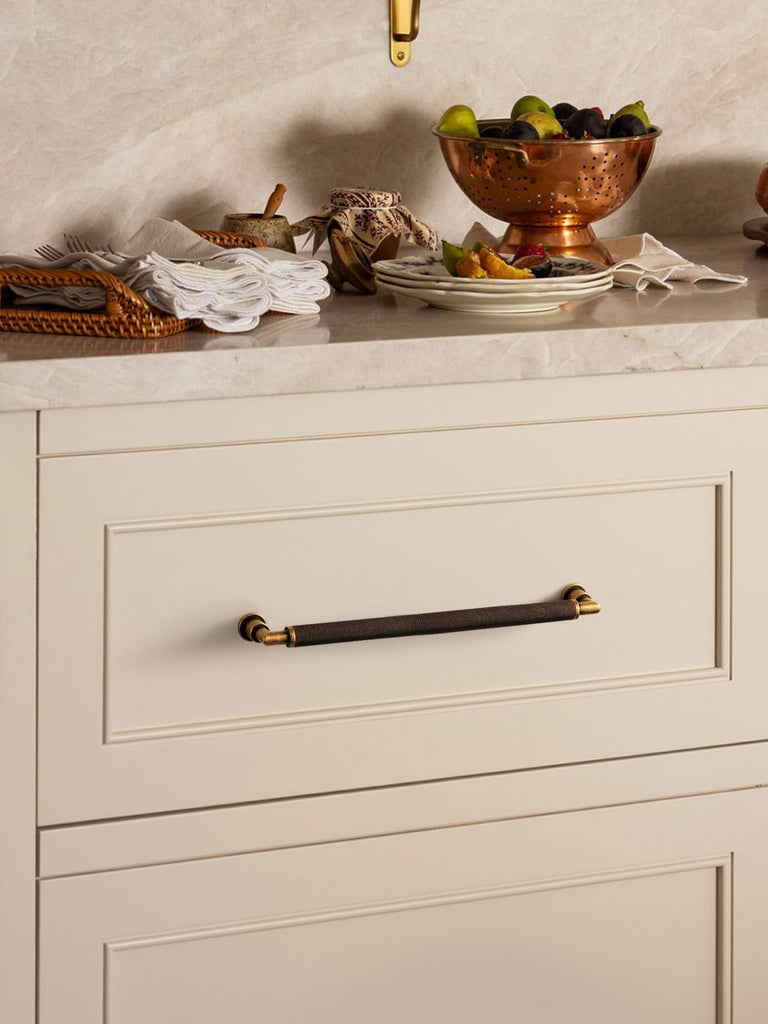 10 Pack Antique Brass Cabinet Pulls 7-9/16" Hole Center Knurled Vintage Drawer Pulls Bathroom Dresser Handles