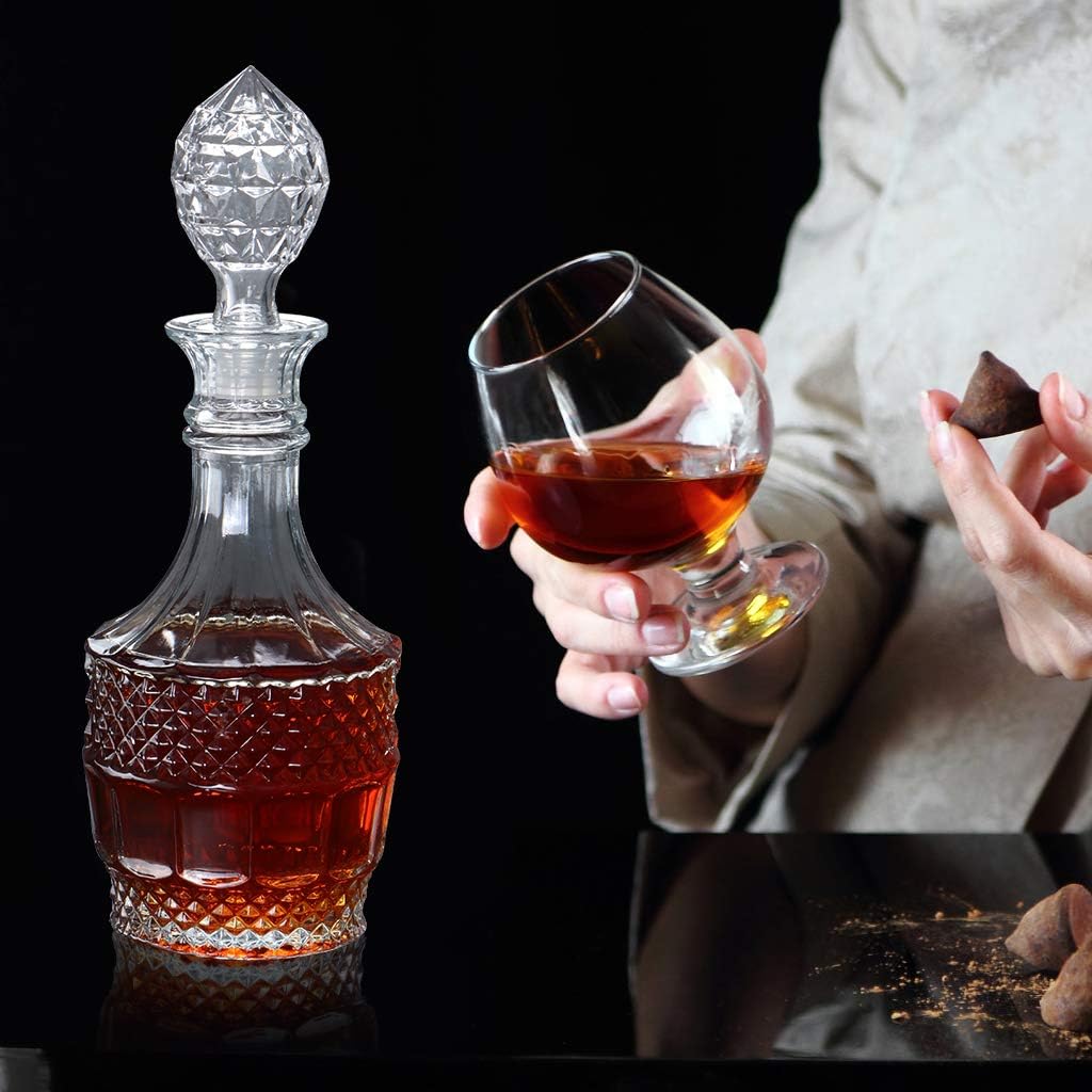 Liquor Decanter, Glass Decanter Bottle with Airtight Stopper, Wiskey Vodka Bourbon Decanter for Gift, Home, Bar