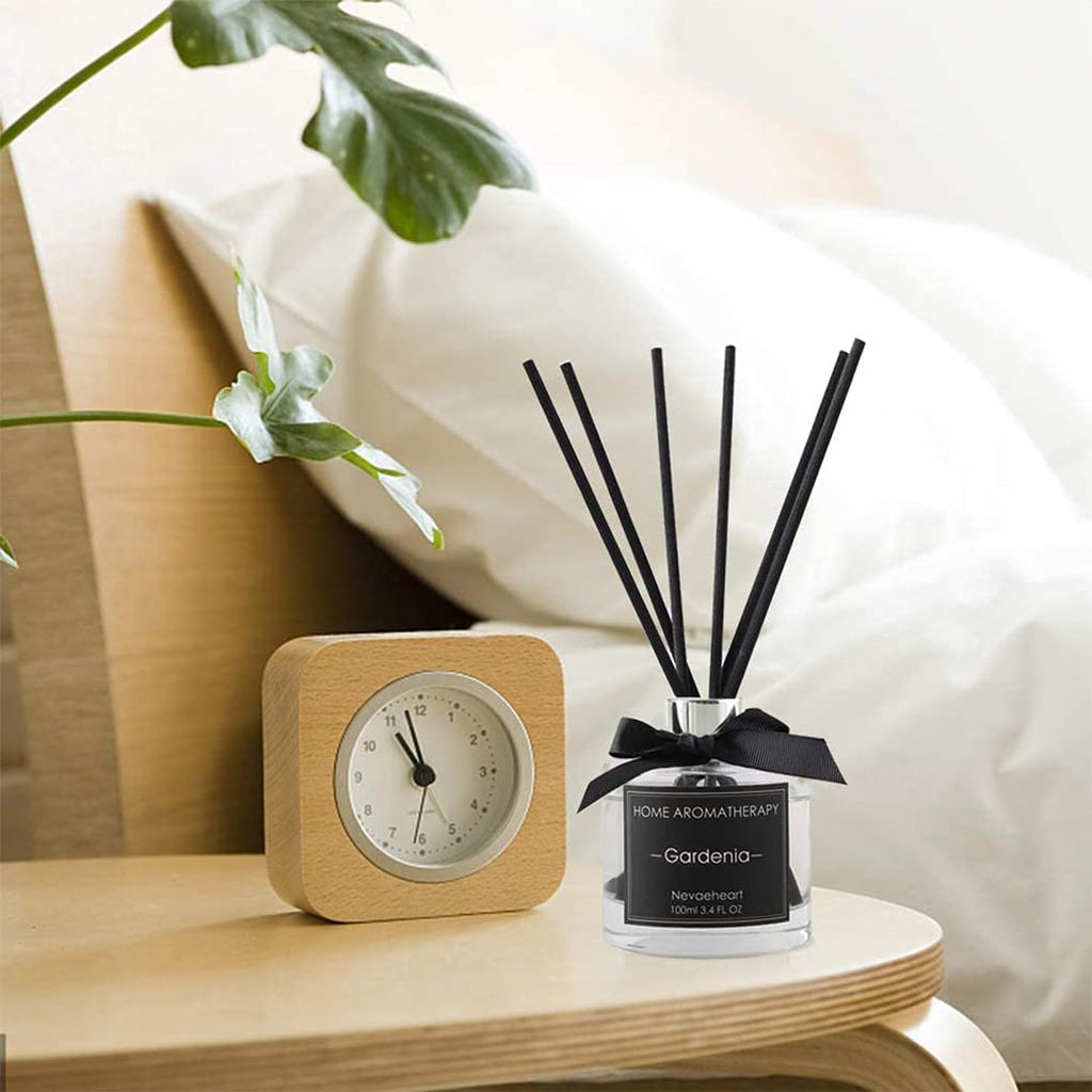 Reed Diffuser Set, Gardenia Reed Diffuser Gifts for Women, 3.4oz(100ml) Reed Diffuser with Sticks, Home Fragrance Reed