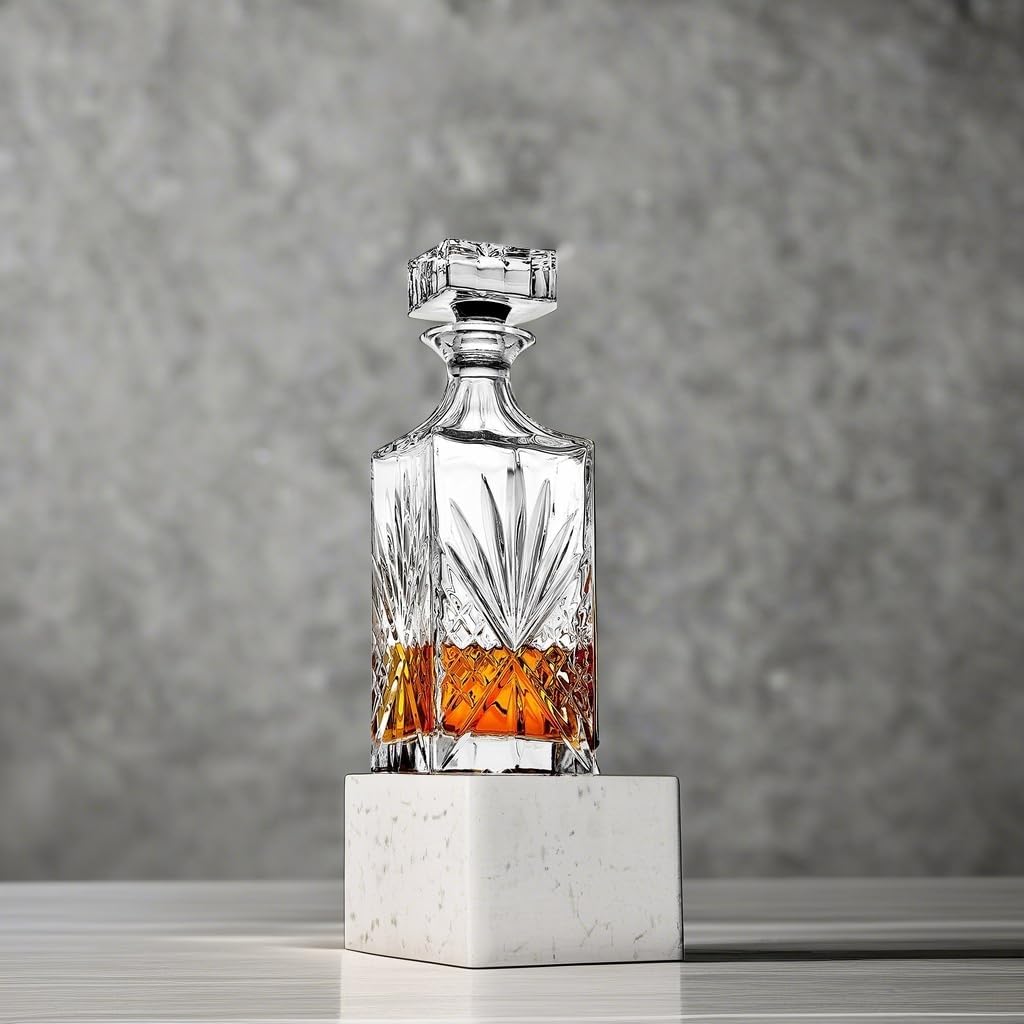 Dublin Whiskey Decanter, Liquor Decanter, Alcohol Decanter, Beer Decanter, 750ml