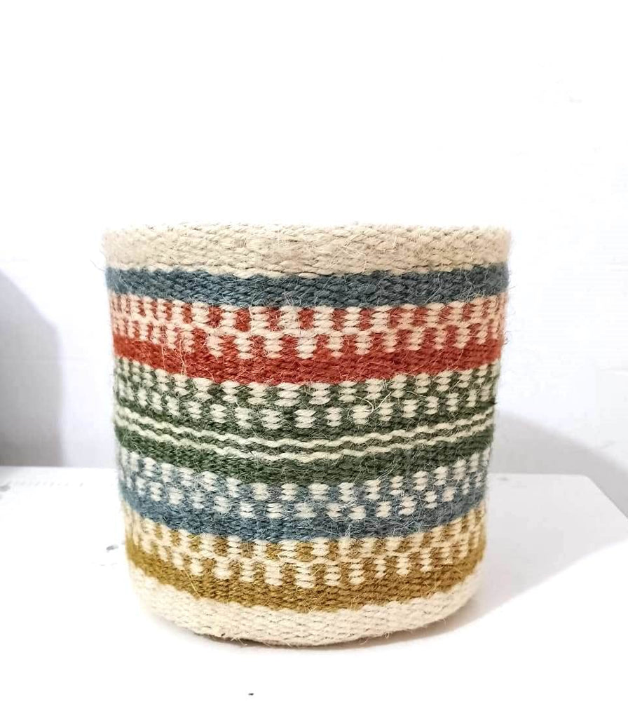 Jute Planter Basket Modern Woven Basket for 5" Flower Pot Floor Indoor Planters, 6" x 6" Storage Organizer Basket