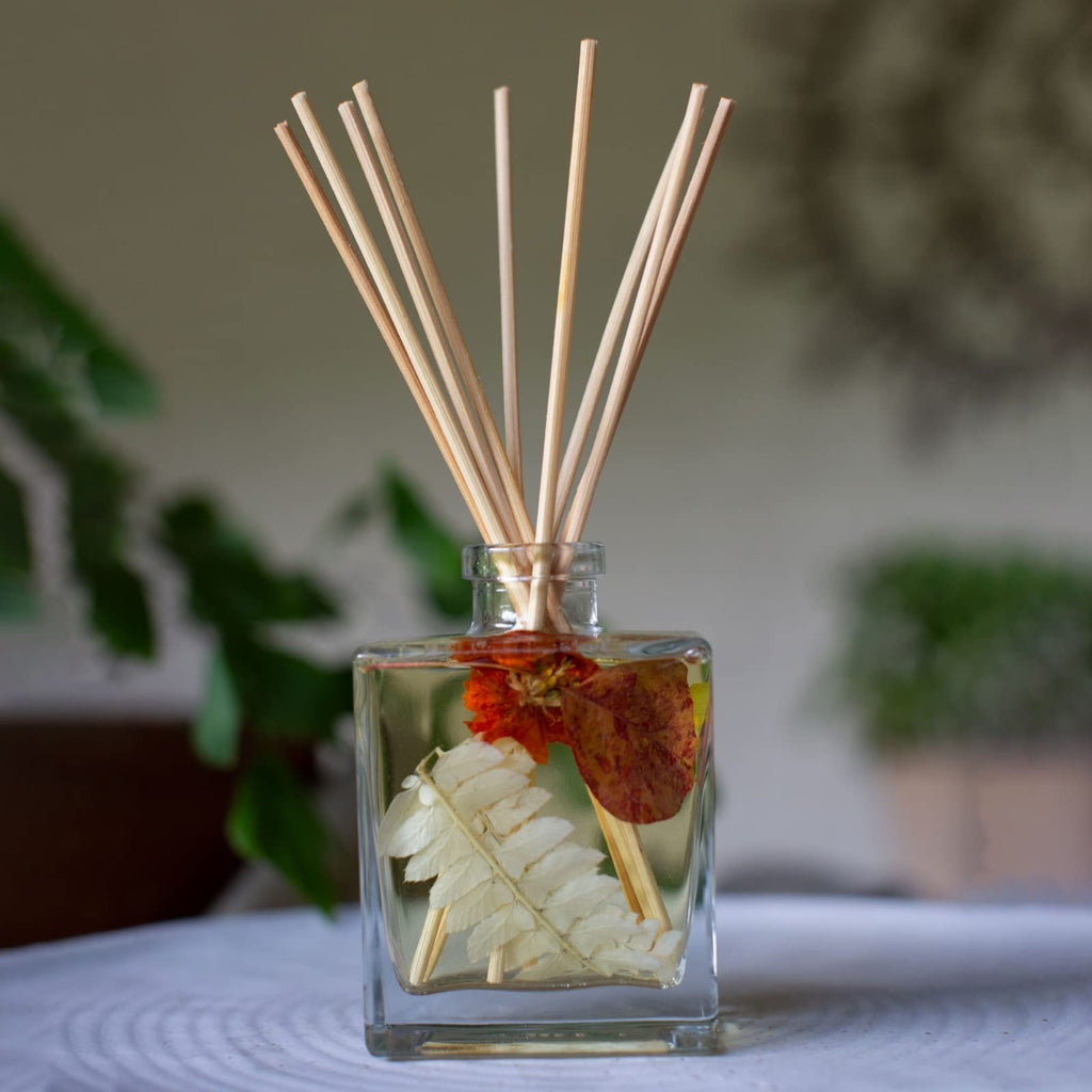 Honey Tobacco Botanical Reed Diffuser 4oz - Lasts 4-6 Months, Aromatherapy Diffuser, Reed Diffuser Sticks, Diffuser