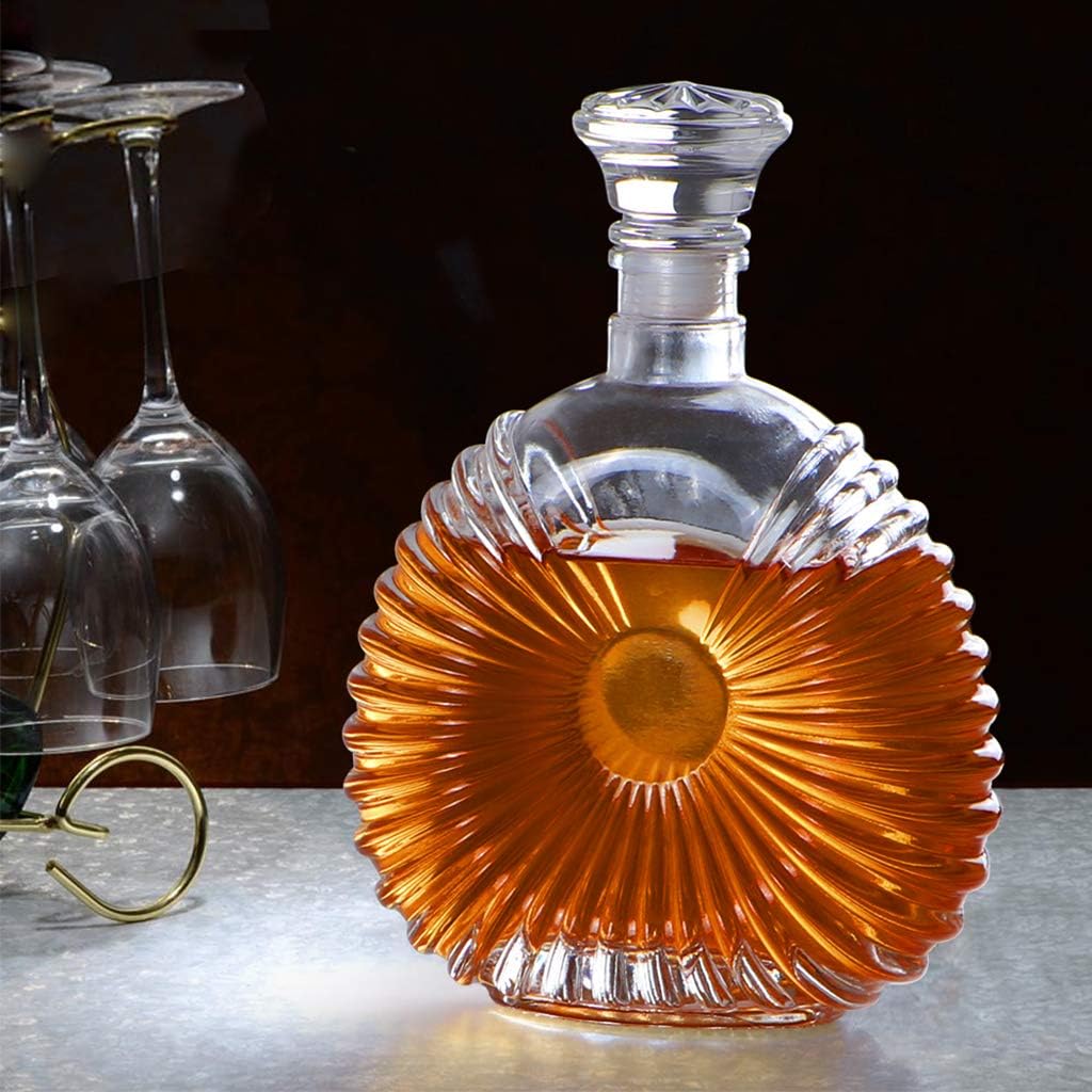 Liquor Decanter, Glass Decanter with Airtight Stopper, Decanter Bottle for Whiskey, Brandy, Scotch, Bourbon 24oz/700ml