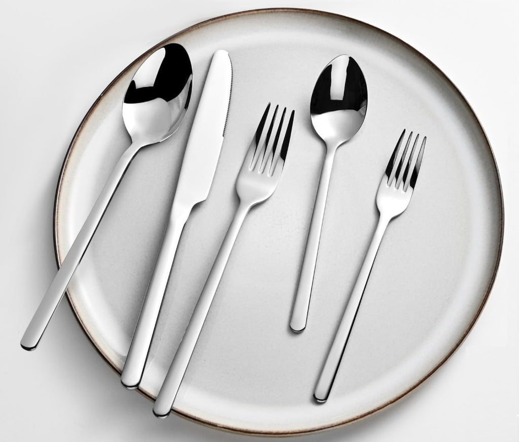 30 Pieces Silverware Set, Flatware Cutlery Set for 6