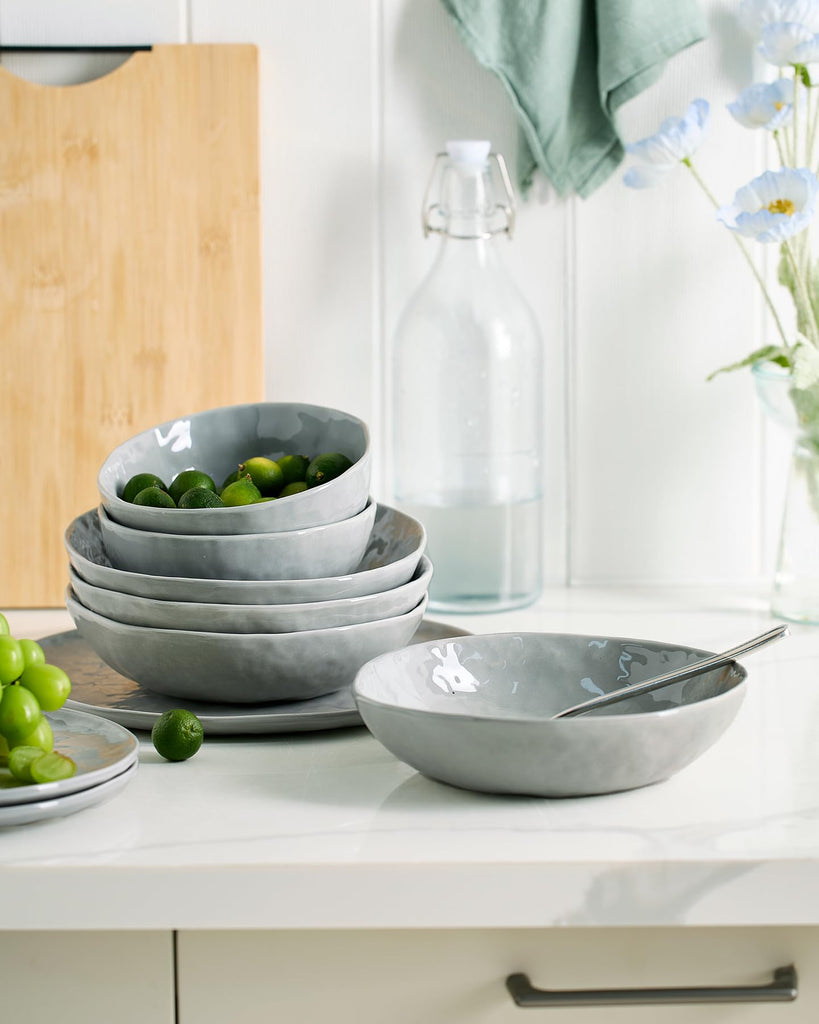 Porcelain Dinnerware Set for 4, 16-Piece, Sleek Grey