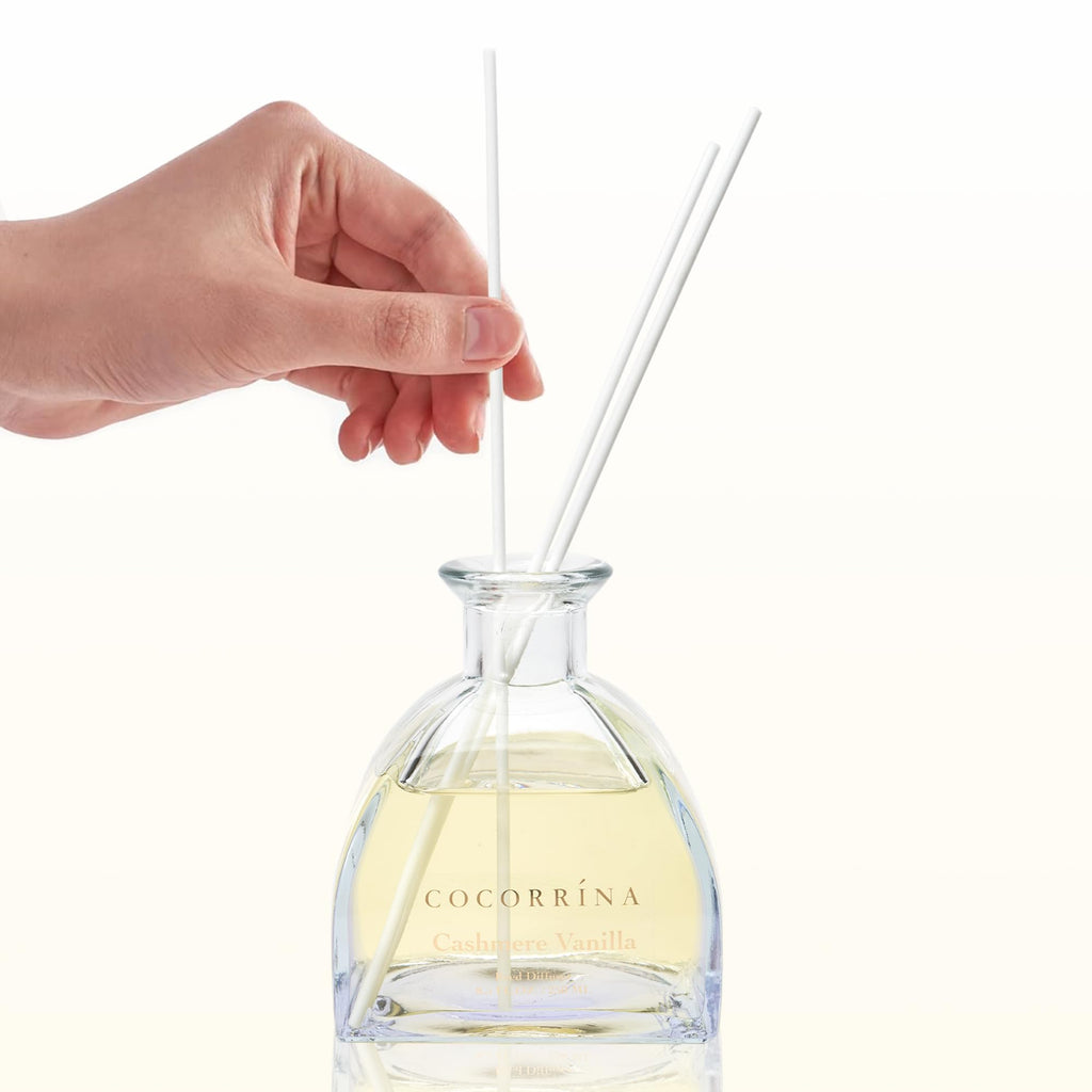 Reed Diffuser - 8.5 Oz Clean Linen Reed Diffuser with 8 Sticks Bathroom Shelf Decor (Simple Luxe Collection)