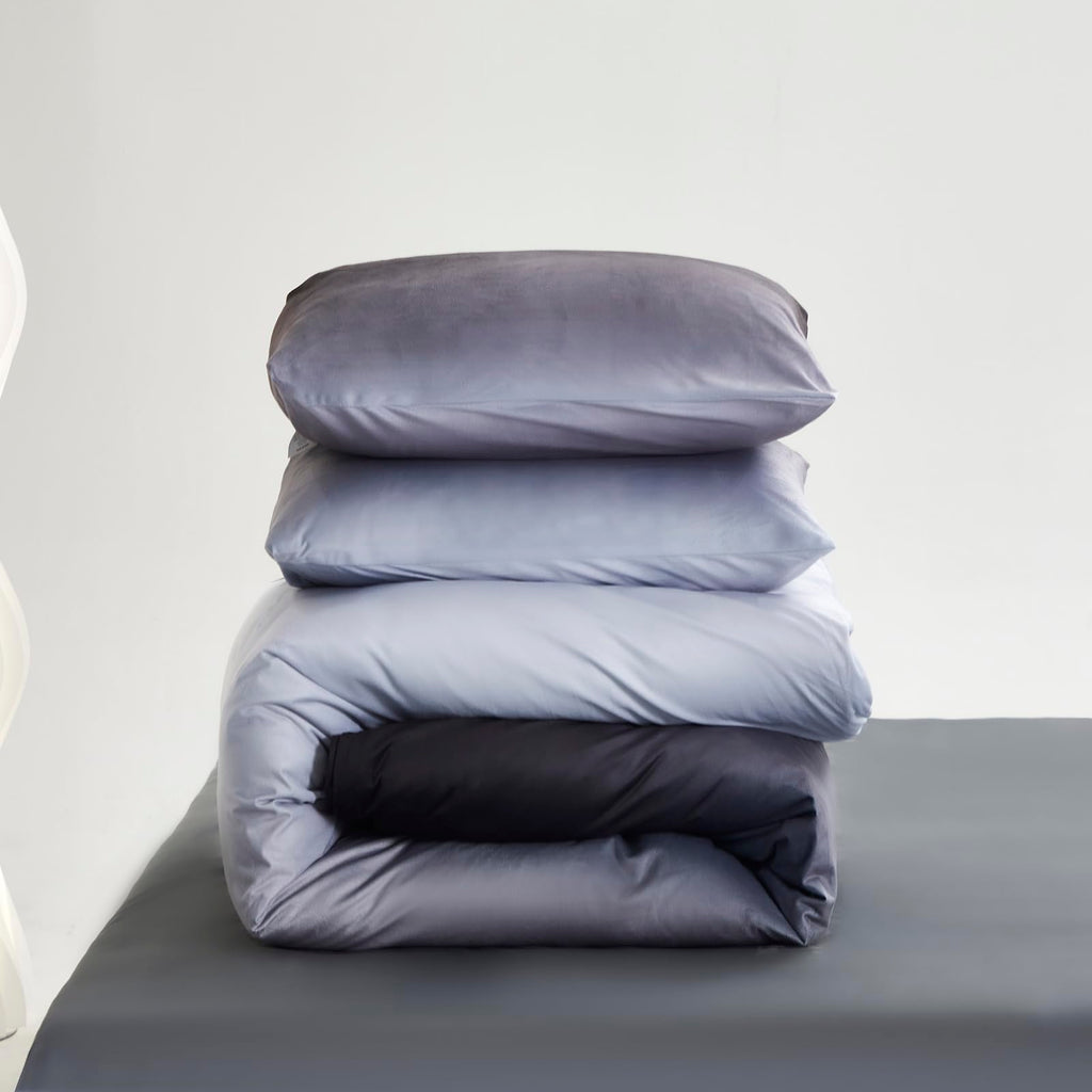 Gray White Gradient Comforter Set Gray Velvet Bedding Comforter Modern Plain White and Deep Gray Gradient Soft