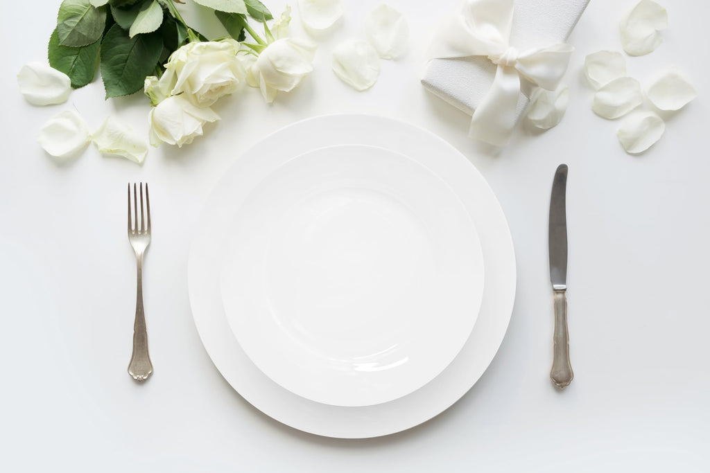 Bone China 16 Piece Dinnerware Set, Service for 4, White, Microwave Safe, Dishwasher Safe,Chip Resistant
