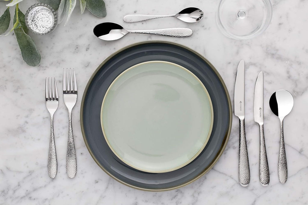24pc Hammered Design Glamour Cutlery Elegant Mirror Polished Flatware Gift Box with 25 Year Guarantee | 18/0