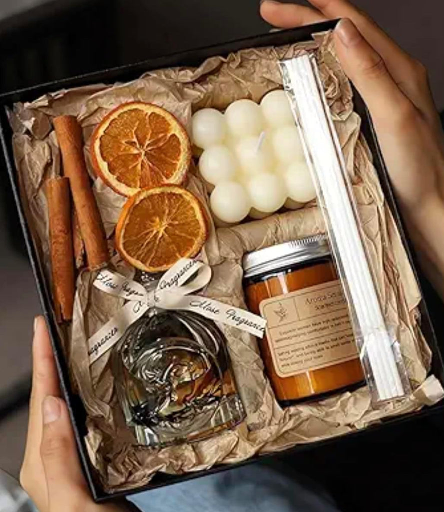English Pear & Freesia Candle and Reed Diffuser Gift Set with - Long-Lasting Botanical Fragrance Aromatherapy