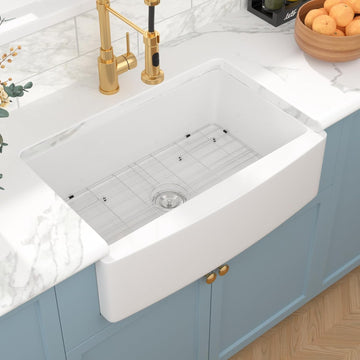 33 White Farmhouse Sink - 33 Inch White Kitchen Sink Curved Apron Front Ceramic Porcelain Fireclay Single Bowl Farm
