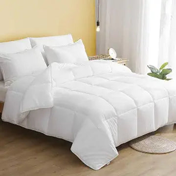 DWR 100% Cotton All-Season Weight Down Alternative Comforter, King (104x88)