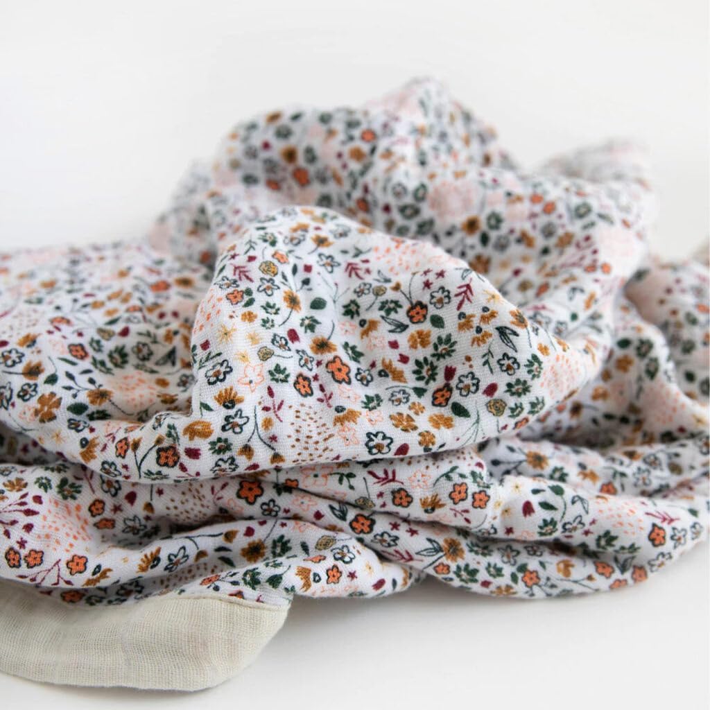 Unicorn Newborn Receiving Quilt | Ultra- Soft, Multi-Layered Muslin Fabric | Gift for Newborns & on-The-go (Pressed