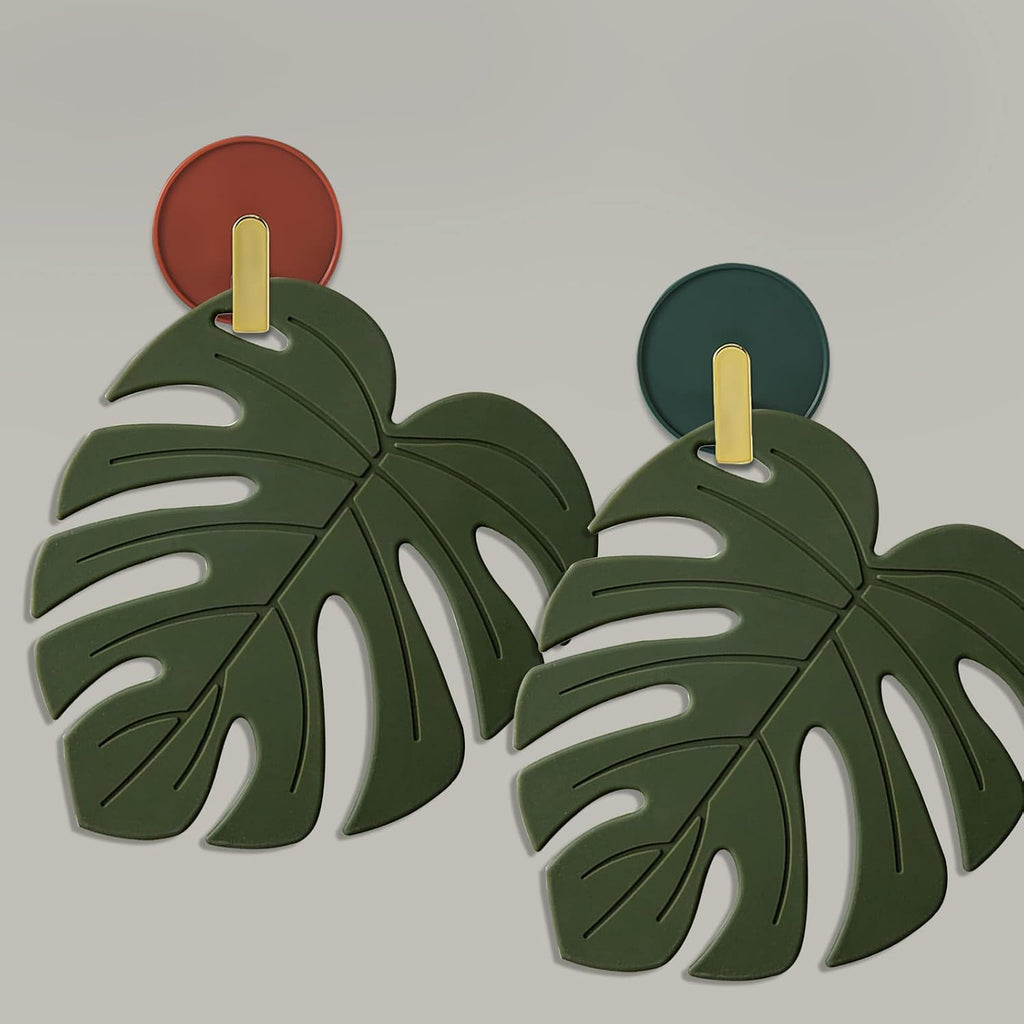Silicone Trivet Mat, Monstera Pot Holder Hot Pads for Table & Countertop, Soft Rubber Multi-Use Trivets - Set of 2