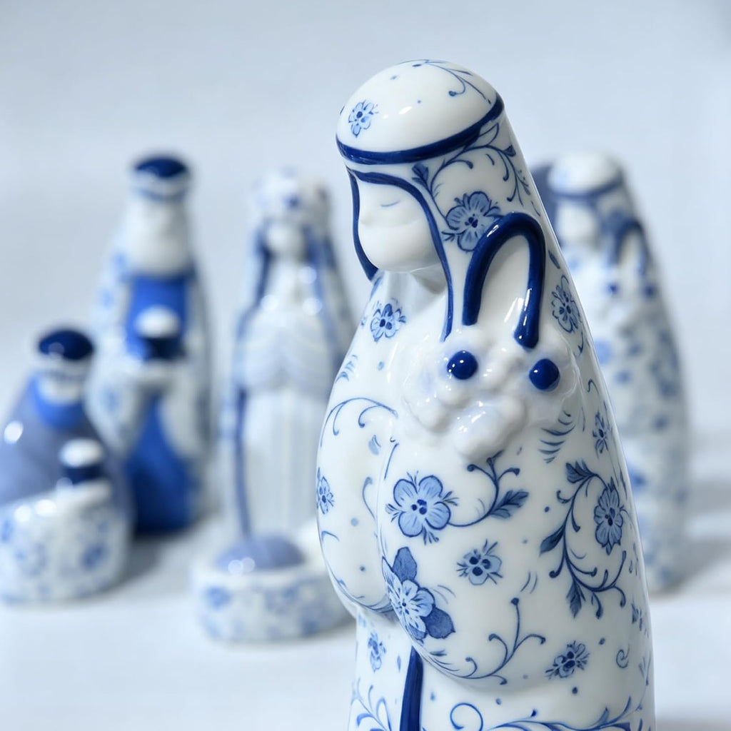 Chinoiserie Ceramic Nativity Set, 7-Piece, Blue and White, 6 inch