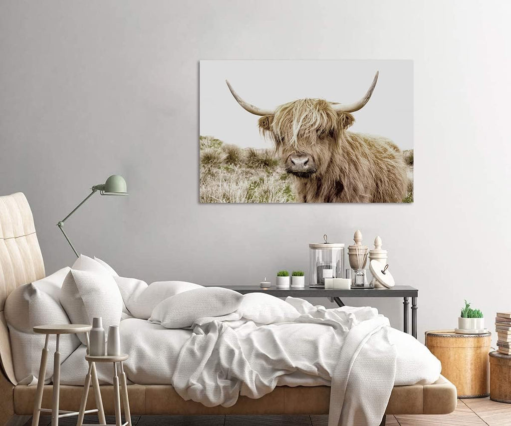 Modern Wall Art Attractive Animals Picture Black and White Background Canvas Highland Cow and Farmhouse Painting