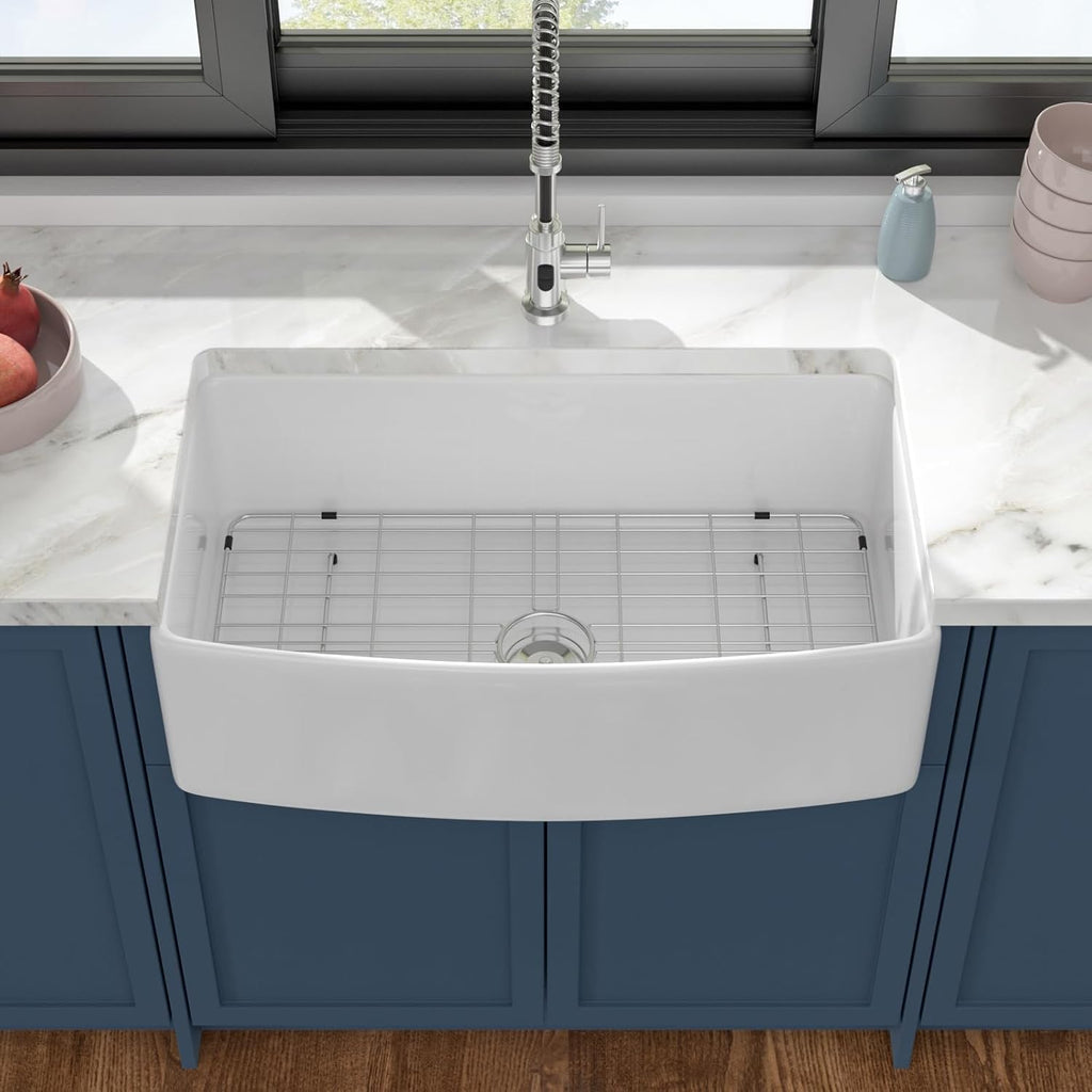 33 Inch Curved Farmhouse Sink, White Fireclay Apron Front Sink, Single Bowl Ceramic Farm Kitchen Sink with Smooth Arc