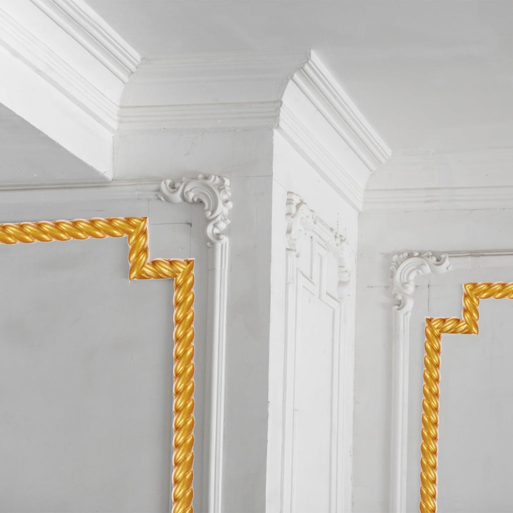 Peel and Stick Molding Trim for Walls 0.8" x 16 ft Gold