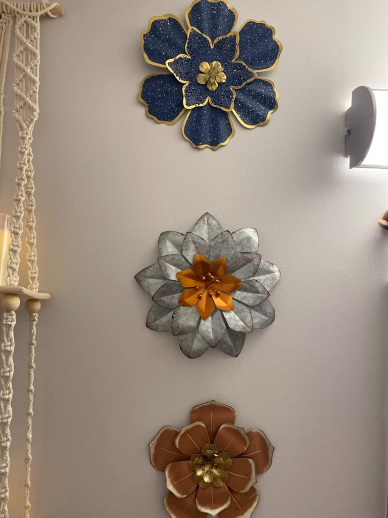 Blue Metal Flower Wall Decor Boho Metal Wall Art Decorations Hanging Outdoor Home Bathroom Patio Fence Garden Bedroom
