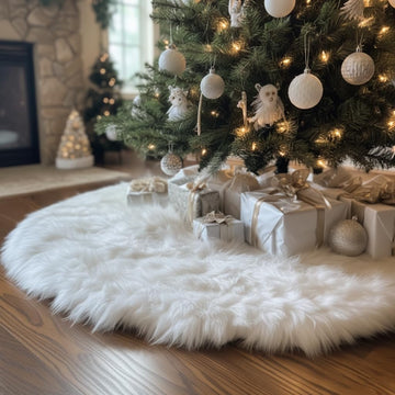 48 Inch White Faux Fur Christmas Tree Skirt, Luxury Plush Tree Base Cover and Home Christmas Decor
