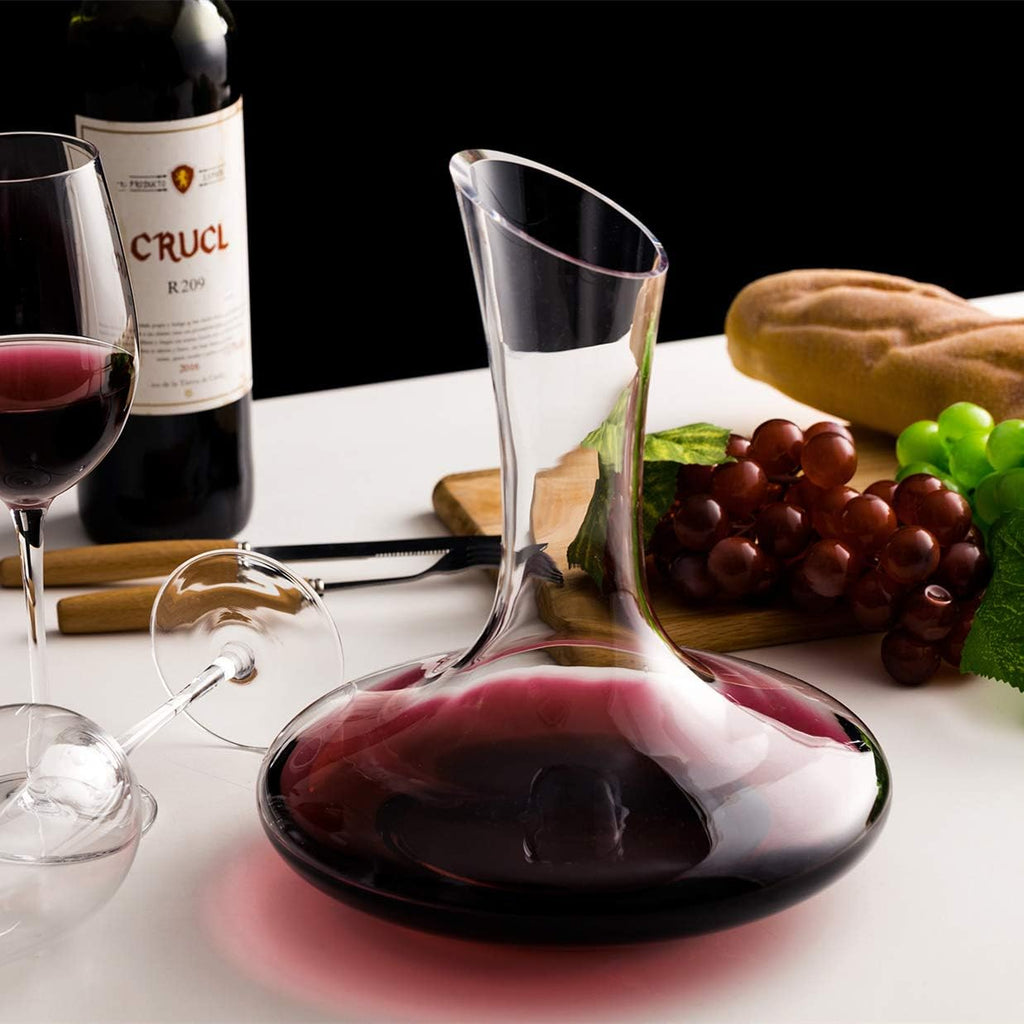 Wine Decanter,Red Wine Carafe,Wine Aerator,100% Hand Blown Lead-free Crystal Glass with Cleaning Beads,Wine Decanters