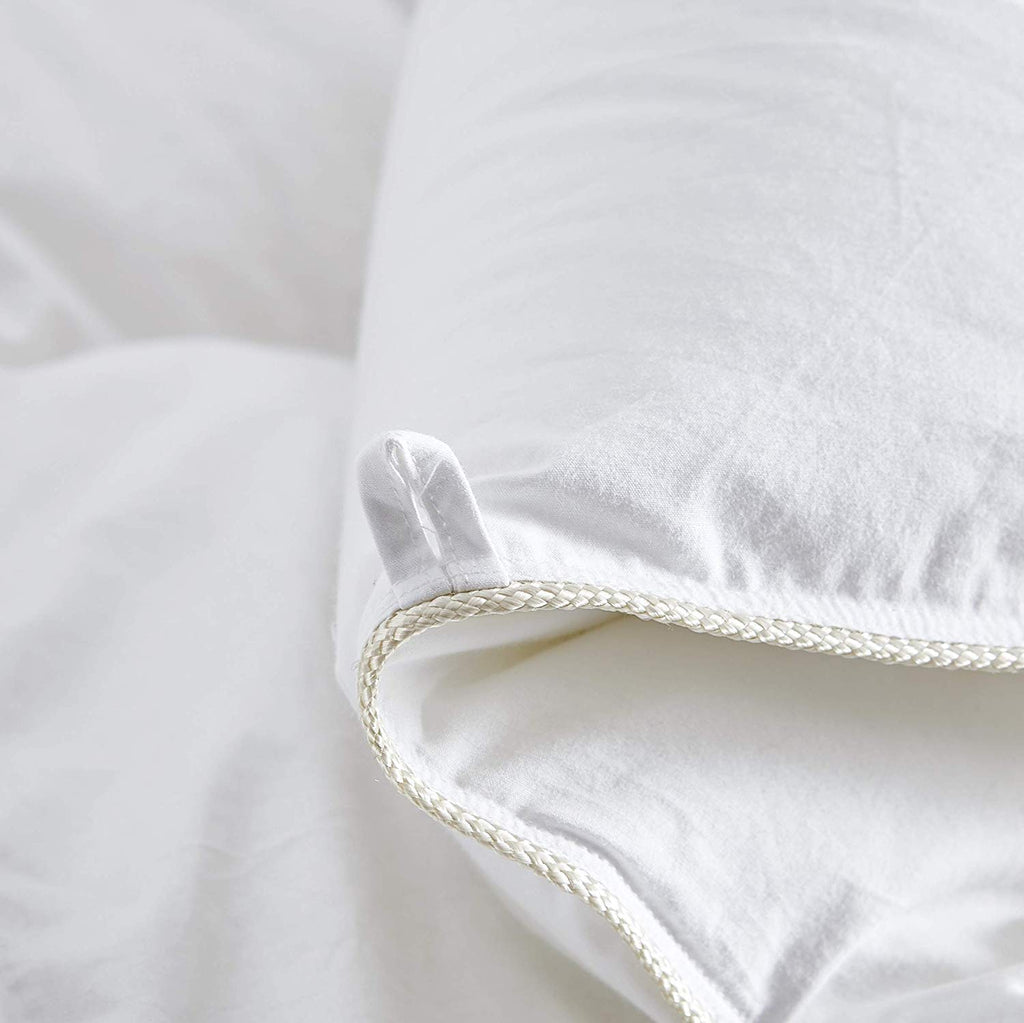 Luxurious California King Size Lightweight Goose Down Comforter Duvet Insert All Season, 1200 Thread Count 100%