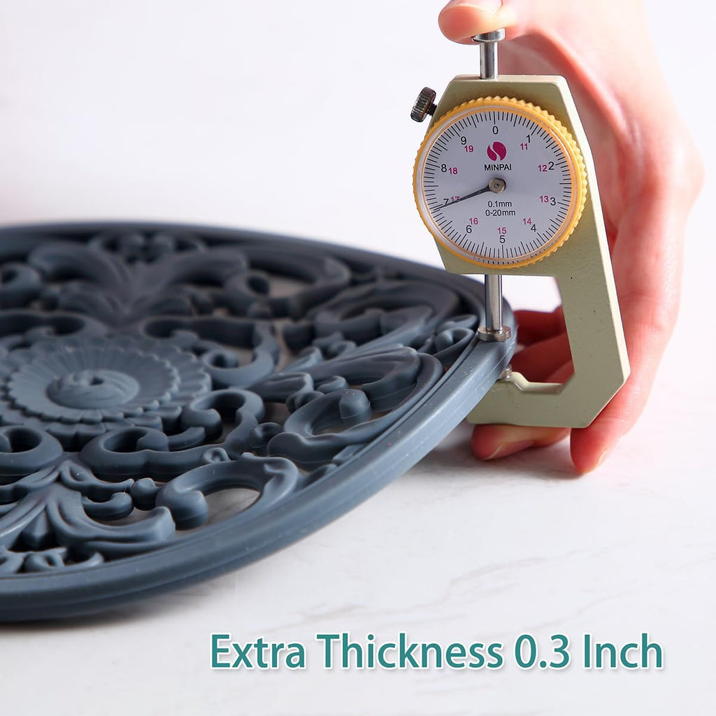 Extra Thick Silicone Trivet Mat for Hot Dishes, Hot Pots and Pans, Pot Holder, Hot Pad to Protect Your Table - Set of 3