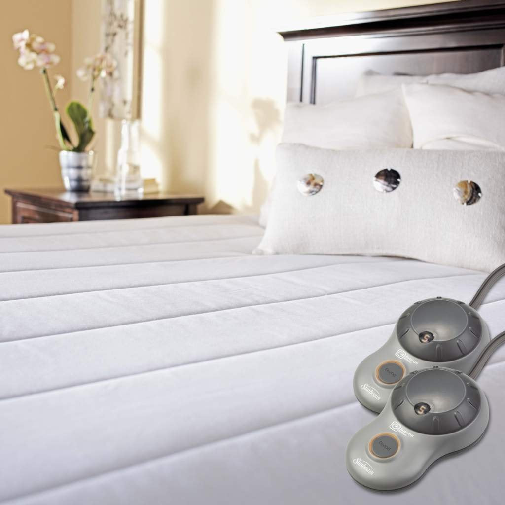 Heated Mattress Pad | Quilted Polyester, 10 Heat Settings, White, King