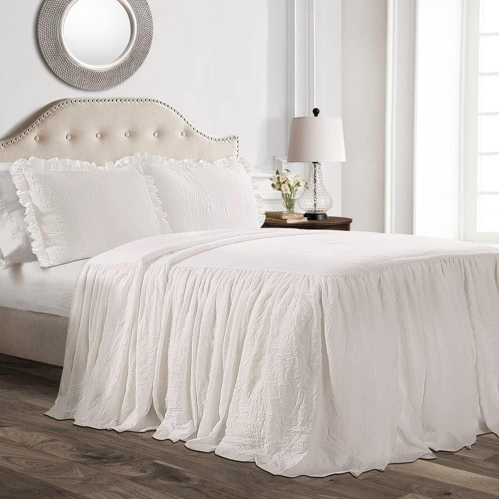 Ruffle Skirt Bedspread Set - 2/3-Piece Luxurious Farmhouse Bedding - Elegant Ruffle Detail - Timeless Style - Soft