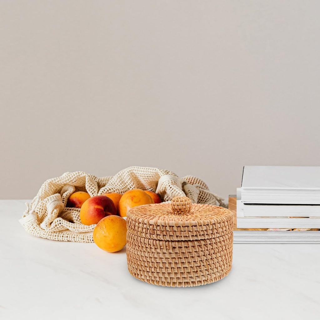 Small Rattan Basket with Lid Round Woven Desktop Storage Box for Makeup Jewelry and Sundries Compact Organizer