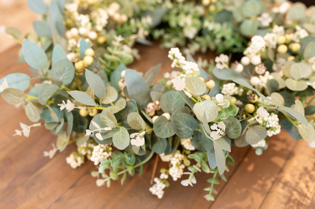 Year-Round Farmhouse Faux Wreath (24") - Realistic Eucalyptus, Boxwood & Berries