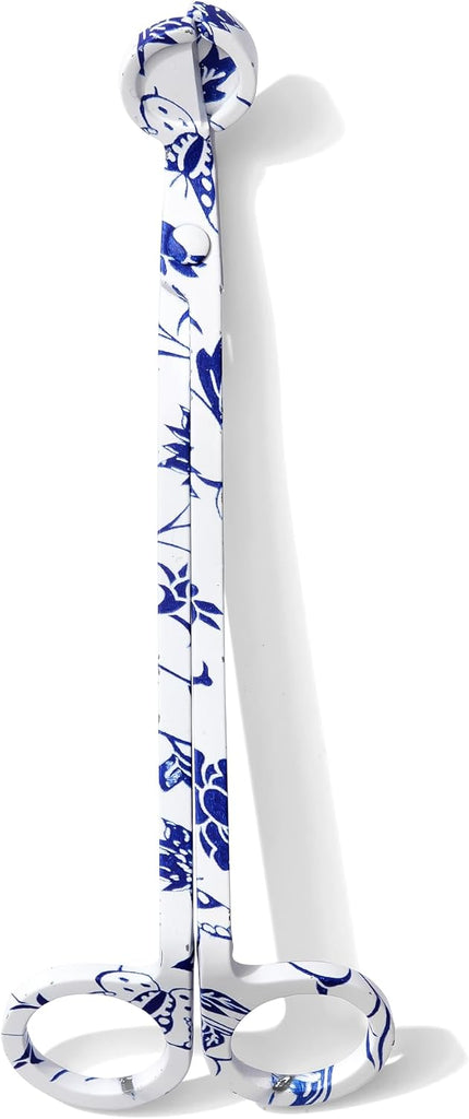 Wick Trimmer with Ornate Blue and White Nature Pattern