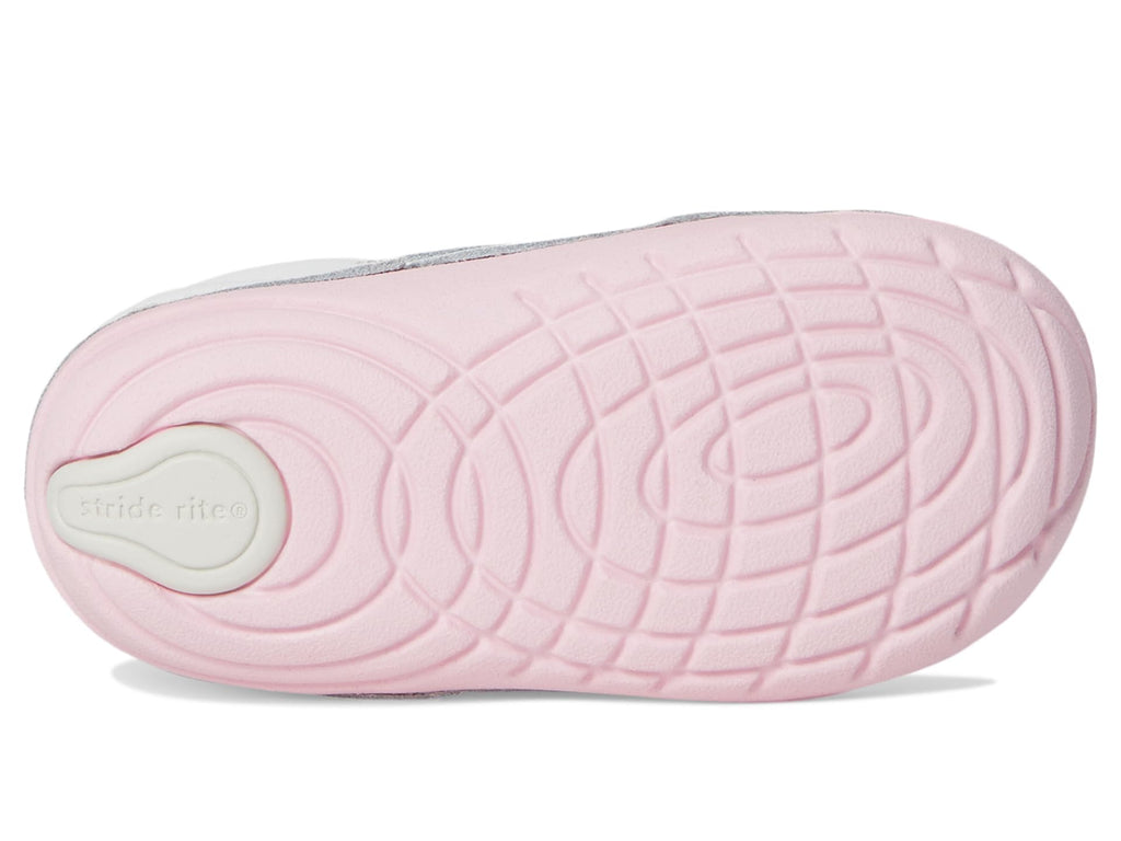Rite girls Soft Motion Adalyn First Walker Shoe, White/Silver, 4.5 X-Wide Infant US