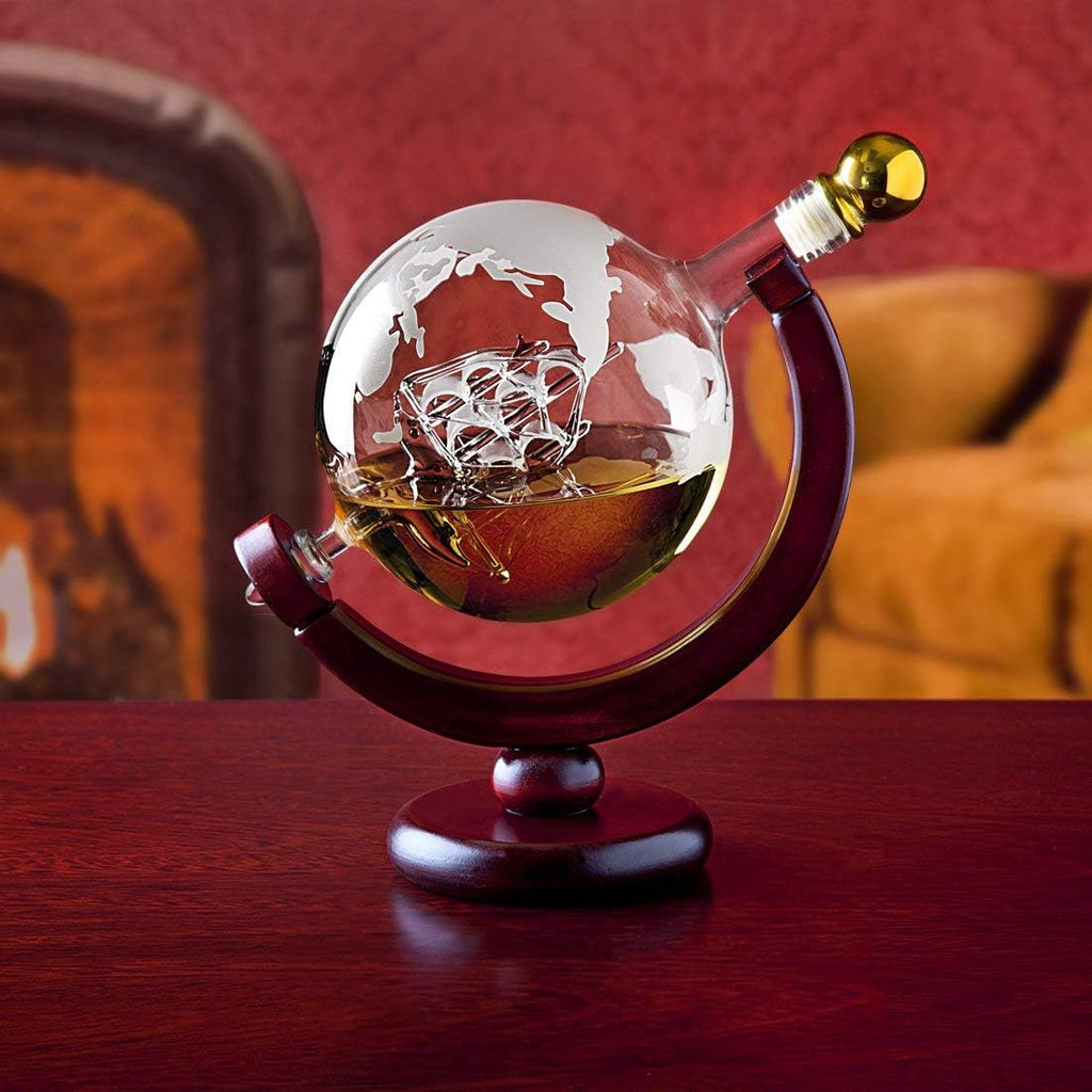 Whiskey Decanter Globe - for Liquor, Scotch, Bourbon, Vodka or Wine, Gifts for Men Dad - 850ml