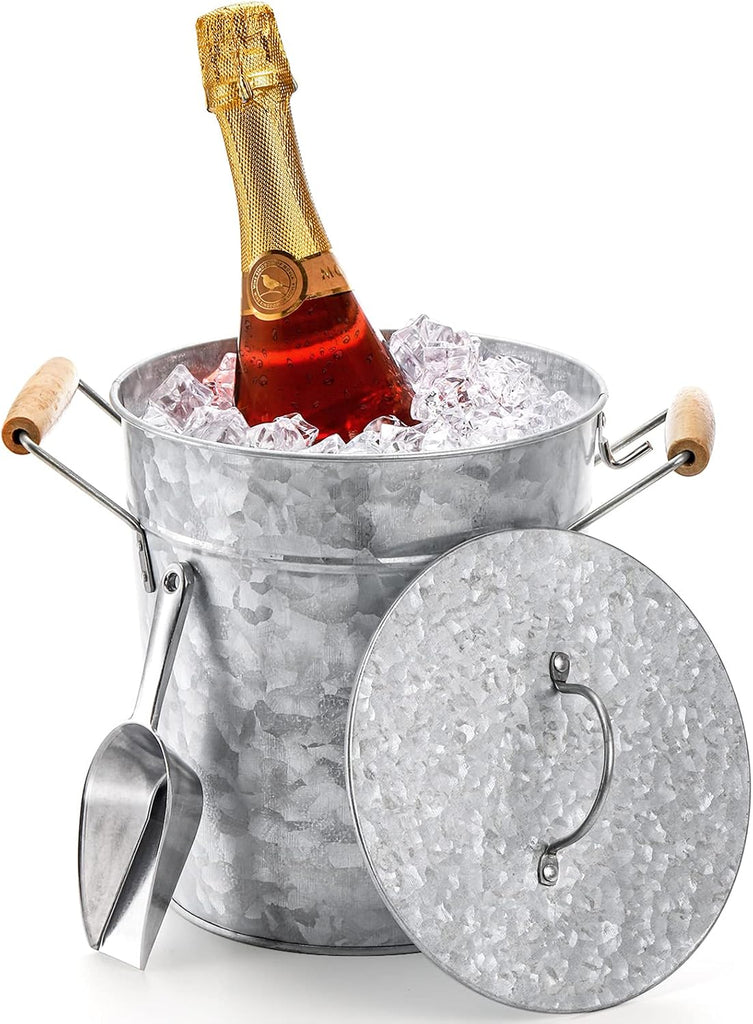 Farmhouse 4 Liter Ice Bucket with Lid, Galvanized Metal Beverage Tub with Scoop and Handles, Drink and Wine Chiller