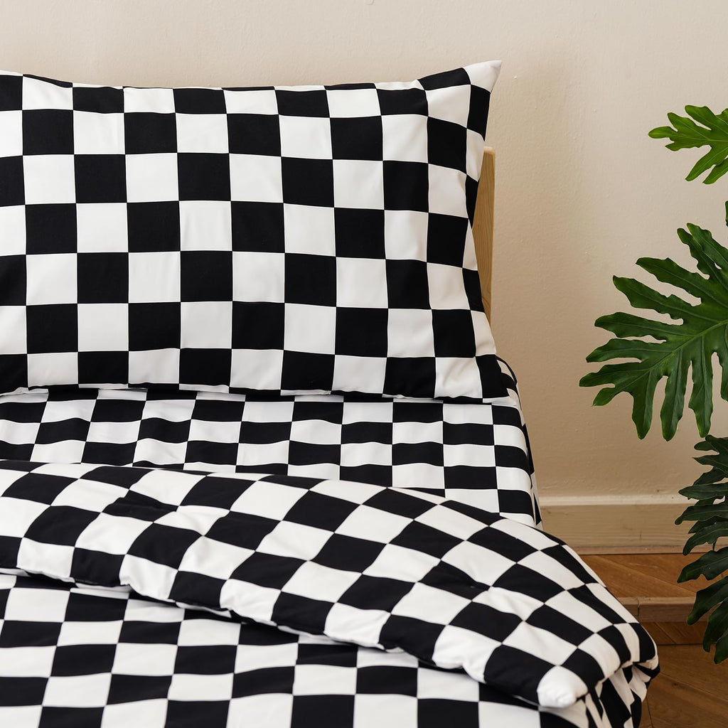 Grid Toddler Bedding Set Black White Checkered 4 Pieces Crib Bed Set Kids Pliad Comforter Set