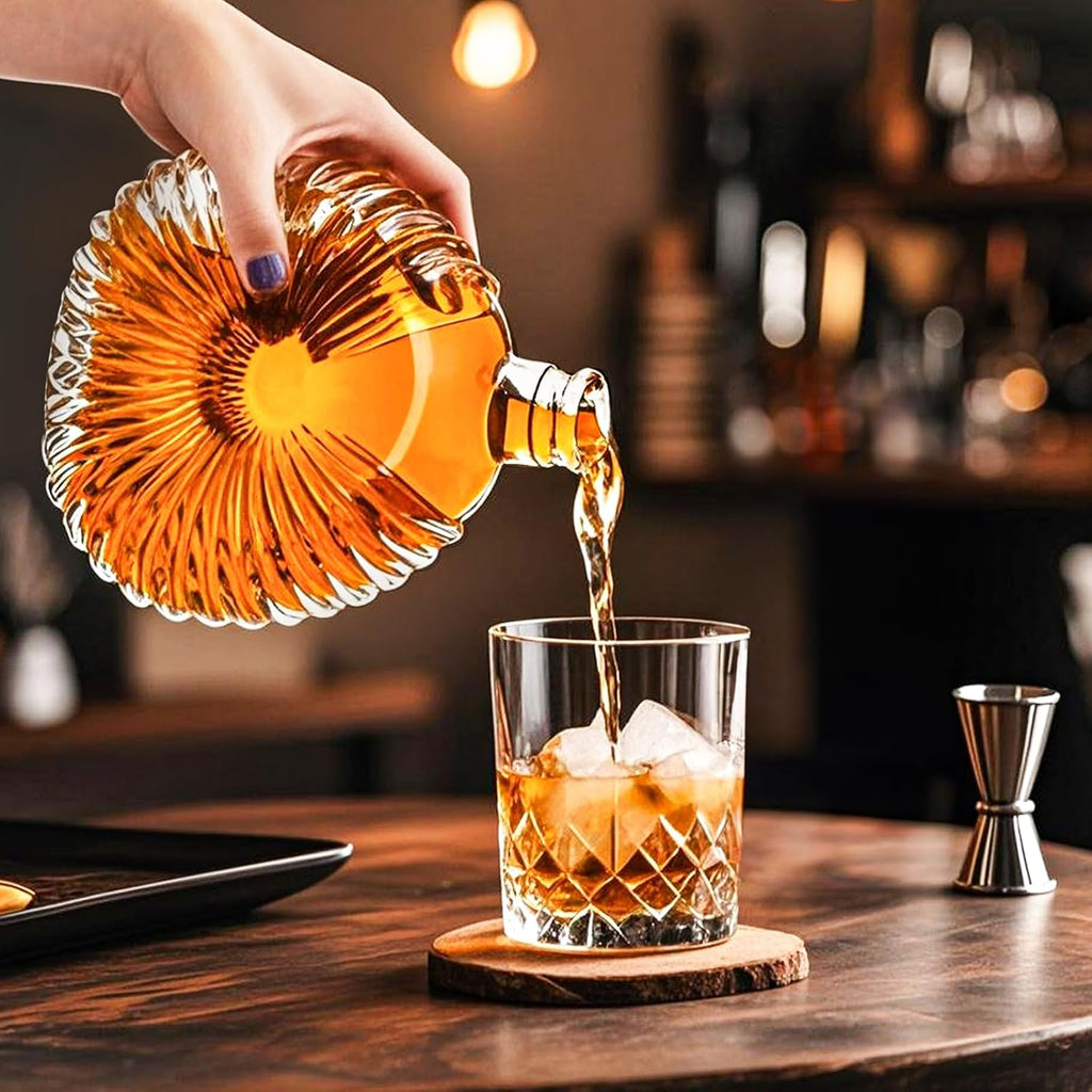 Glass Whiskey Decanter with Airtight Stopper, 25 Oz Crystal Liquor Decanter Lead-free Whiskey Wine Bottle - Set of 3