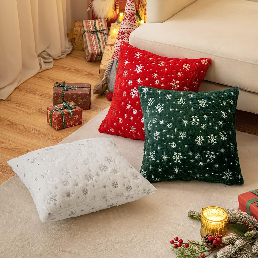 Christmas Decorations Pillow Covers 24x24 Ivory Silver Snowflake