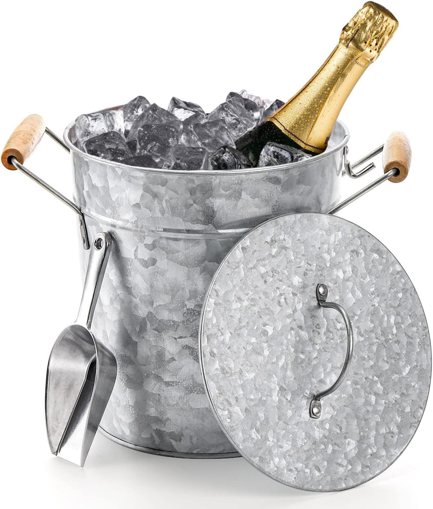 Farmhouse 4 Liter Ice Bucket with Lid, Galvanized Metal Beverage Tub with Scoop and Handles, Drink and Wine Chiller