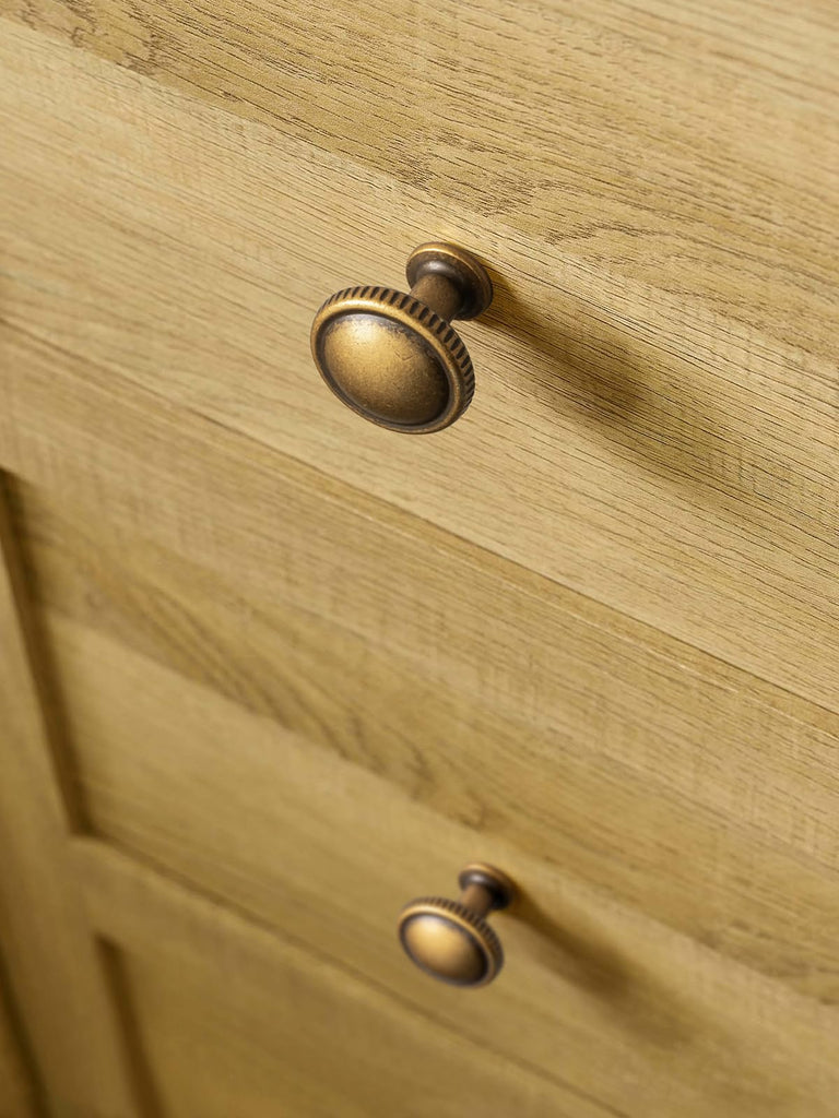 Antique Brass Cabinet Knobs 1-3/16 in Round, Single Hole 6 Pack