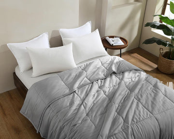 Lightweight Bamboo Viscose Quilt - Queen Size Cooling Blanket, 100% Rayon from Bamboo Shell with 200g Polyester Fill